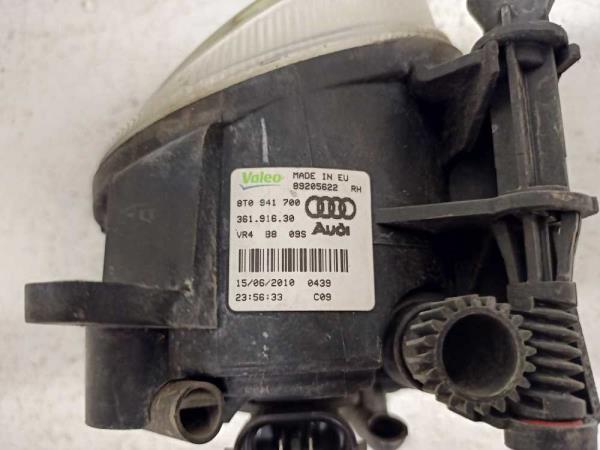 FEU ANTIBROUILLARD DROIT AUDI A1/ A4/ A5/ A6/ Q3/ Q5/ SEAT EXEO/ VW PASSAT CC - Vue 3